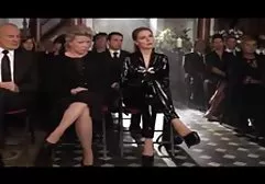 سفید دیک دهان دانلود کلیپ سوپر سکسی و گربه یک زن سیاه پوست را سوراخ کرد