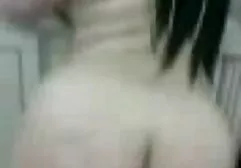 بسیار ورزش ورزشکار در ورزشگاه با یک کلیپ سکسی فیلم مرد نا آشنا در سن