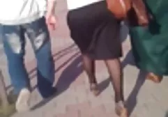 پدر لباس پخش رایگان کلیپ سکسی زیر زنانه سکسی دختر را گرفت و او را در یک گربه خیس خیس کرد