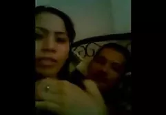 بلوند شیرین cums از آلت تناسلی بزرگ در انواع کلیپ سکسی گربه