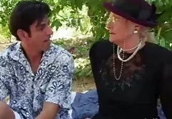 بچه ها کلیپ سکس با محارم مقعد بزرگ را دریافت می کنید