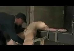 در زندان رابطه جنسی بین مرد سیکسی کلپ و جوجه